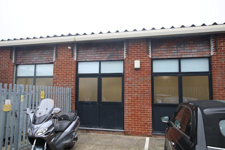 32-40 Harwell Road, Poole, Office To Let - IMG_0529.JPG