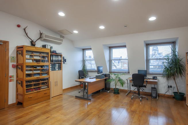 105-107 Farringdon Road, London, Offices To Let - 105_FarringdonRd_0030-Edit.jpg