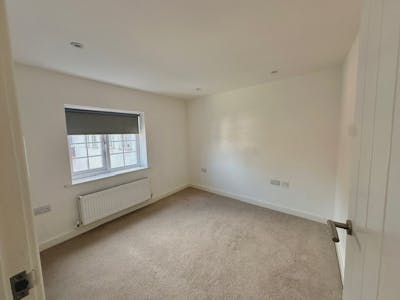 36 to 38 High Street, Welwyn, Investment / Retail For Sale - 4.jpg