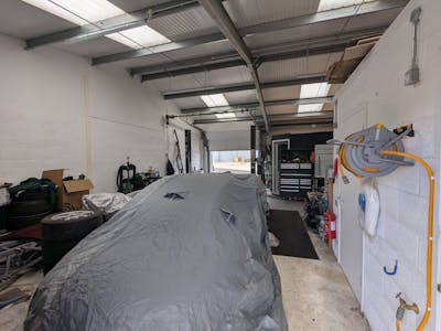 Unit 19 Hurstfold Industrial Estate, Fernhurst, Haslemere, Industrial To Let - 5.jpg