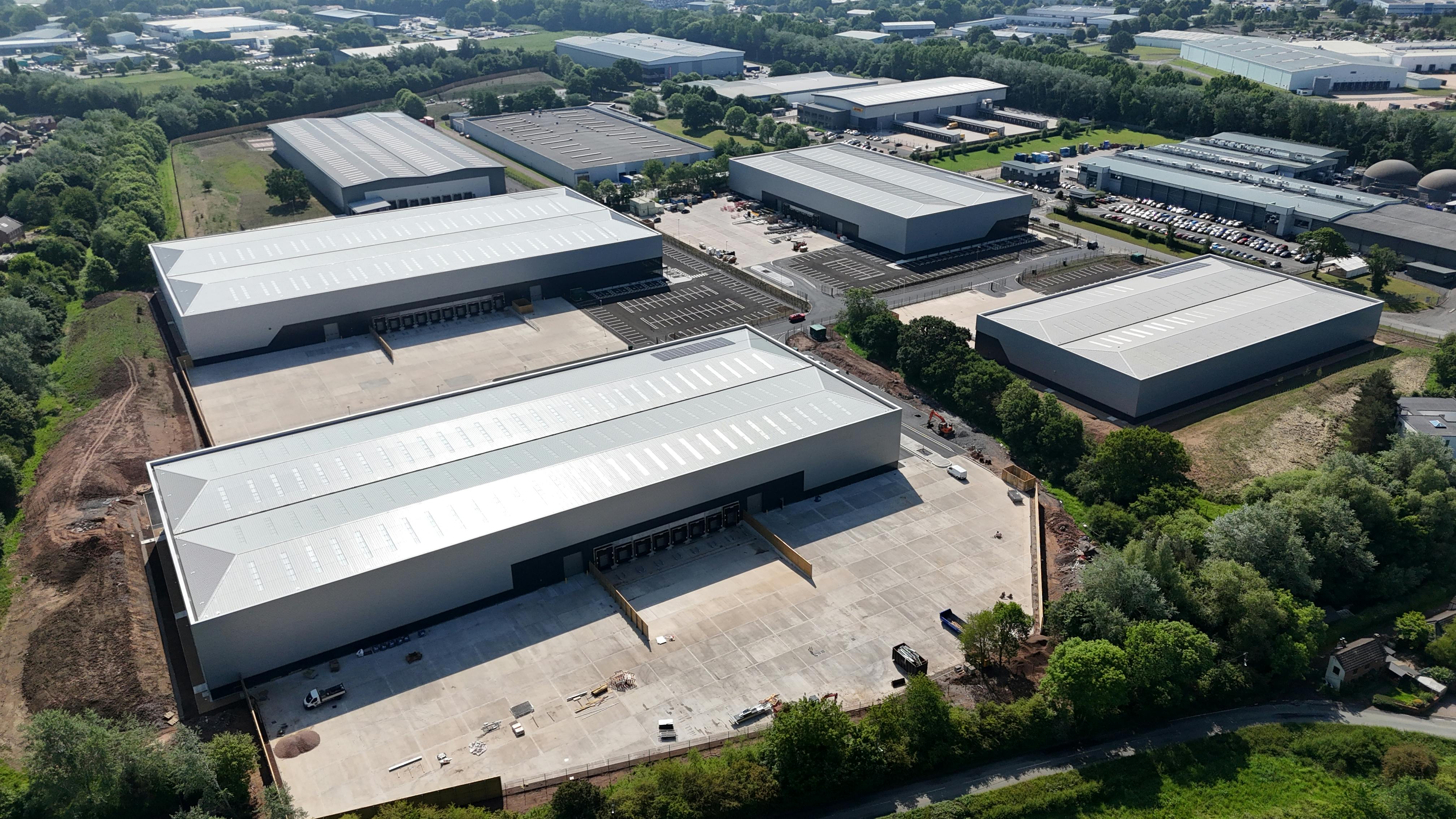 Total Park Telford, Telford, Distribution Warehouse To Let / For Sale - dji_fly_20250521_103552_0325_1749552359390_photo.jpg