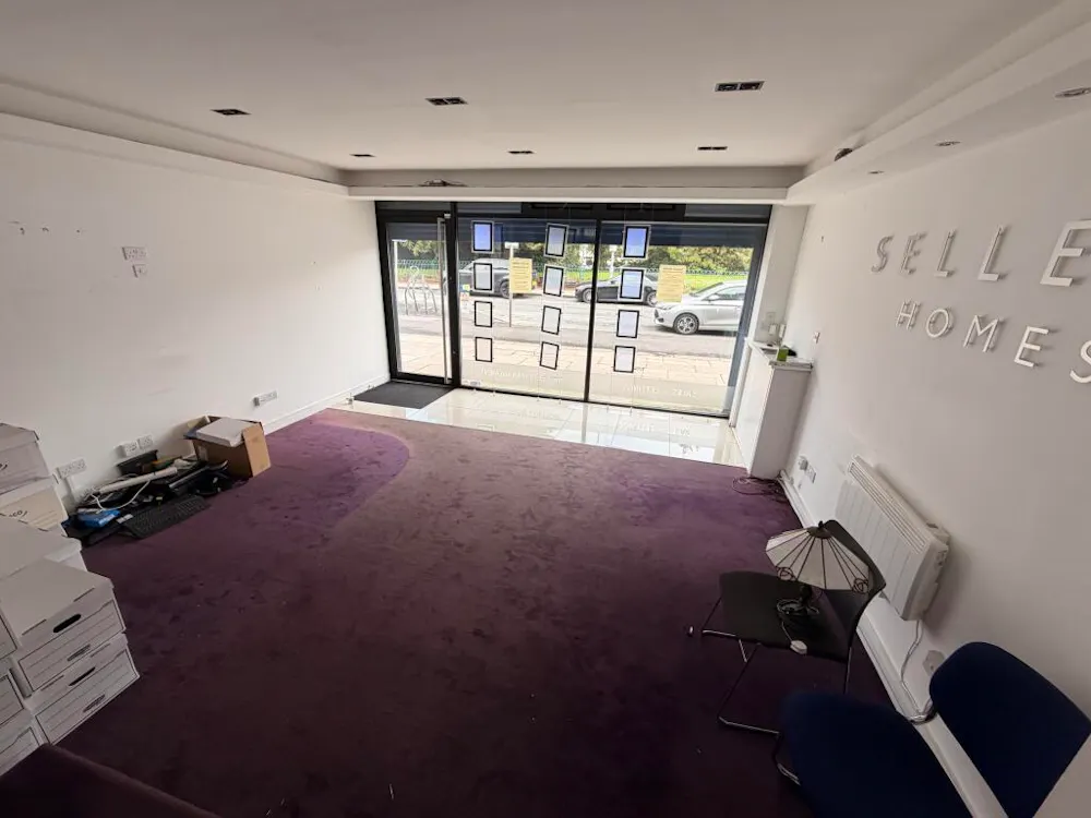 Sellect Homes, 18 Childwall Abbey Road - 2.jpeg
