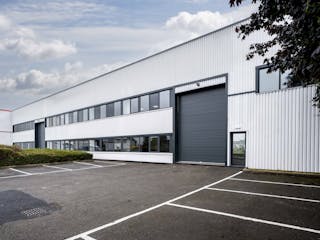 Unit D&E Townsend Industrial Estate, Portland Close, Dunstable, Industrial To Let - 20230901Mileway19Edit.jpg