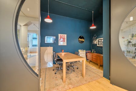 First Floor Front, 17 Willow Street, London, Office To Let - 13805341469295e844bd58ARW1.jpg