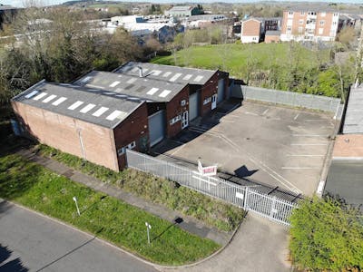 Unit 10 Enfield Industrial Estate, Redditch, Industrial/Logistics To Let - DJI_0308.JPG