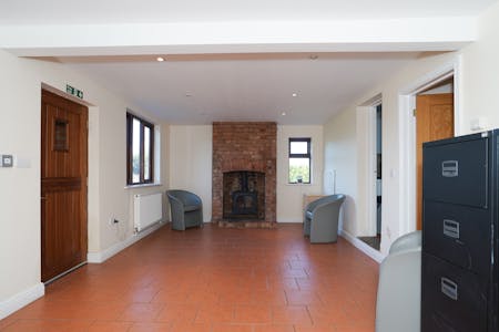 Old Barn Cottage, Warwick, Office To Let - Wareing & Co-9.jpg