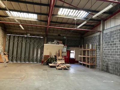 Unit 1, St Catherine's Trading Estate, Bristol, Industrial / Storage To Let - IMG_0375.jpeg
