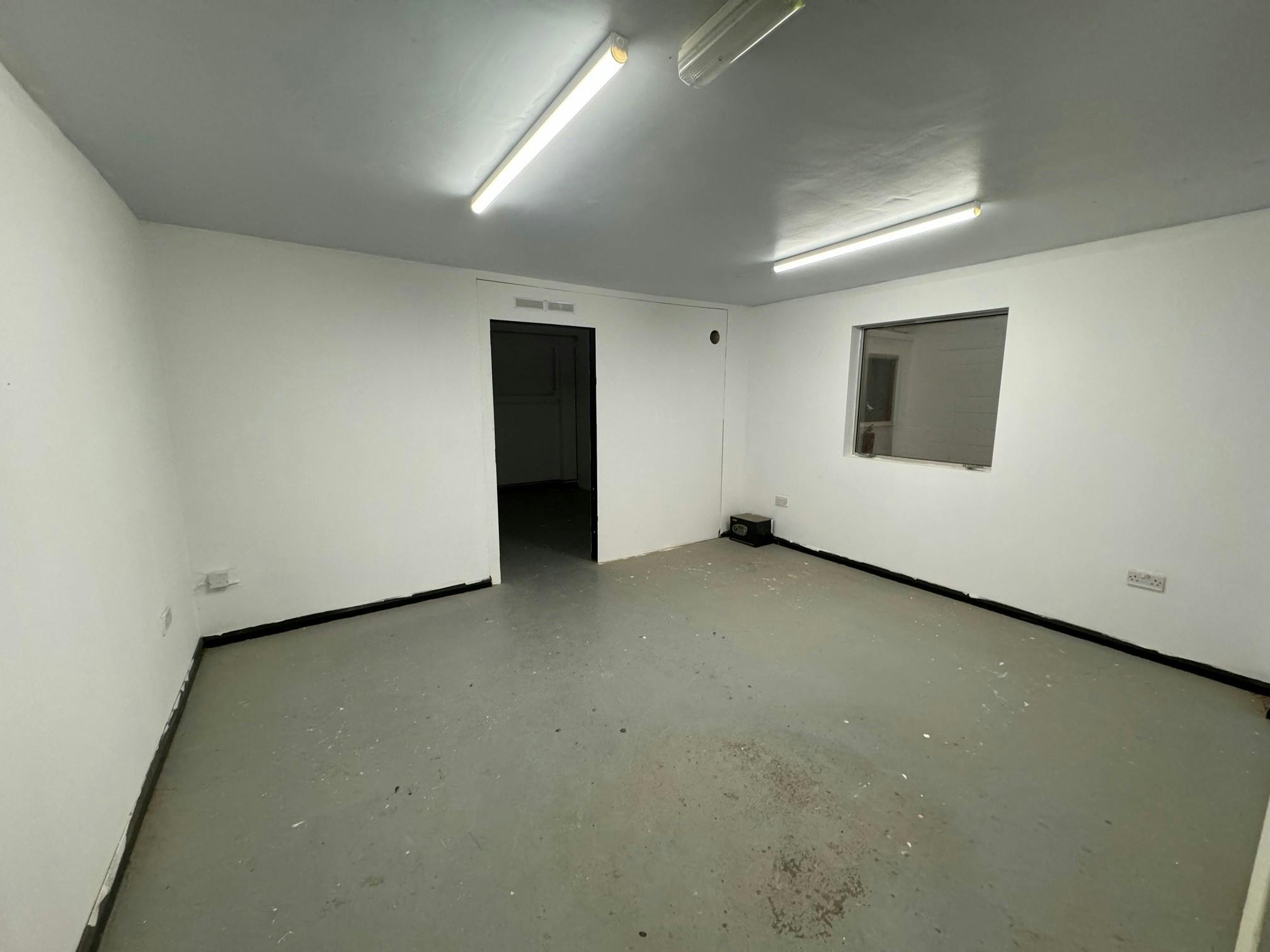 Unit 6, Towcester To Let - Unit 6 HFB4.jpg
