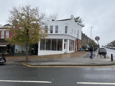 17 Kings Parade, Brighton, Retail To Let - IMG_7237.jpeg