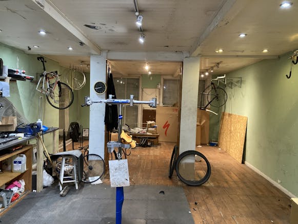 1 Harold Place, Hastings, Retail To Let - IMG_0682.JPEG