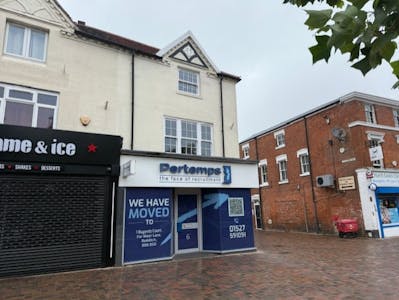 Ground Floor, 6 Church Green West, Redditch, Retail To Let - thumbnail_IMG_9811.jpg