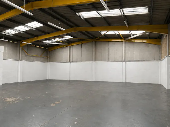 Unit 13 Mead Park, Harlow, Industrial To Let - Warehouse internal.jpg