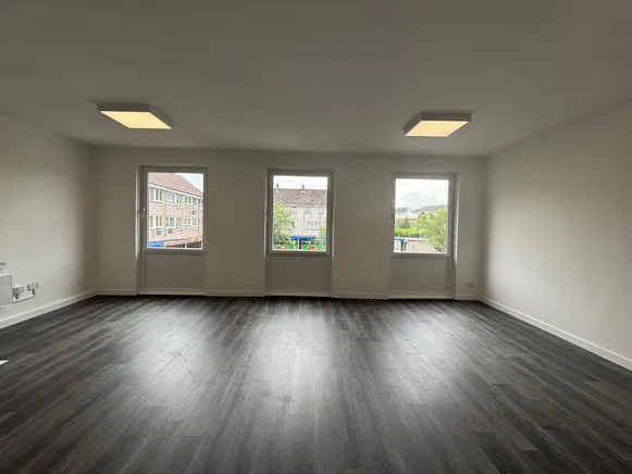 Murray Square, East Kilbride, Offices To Let - Murray Square
