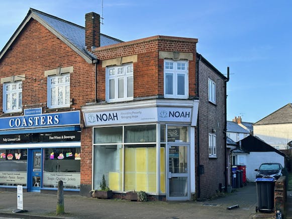 132 London Road, Knebworth, Office / Retail To Let - IMG_5022.jpg
