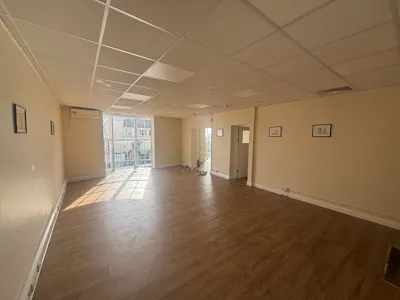 1st & 2nd Floors, 119-120 Western Road, Brighton, Office To Let - IMG_2472.jpg