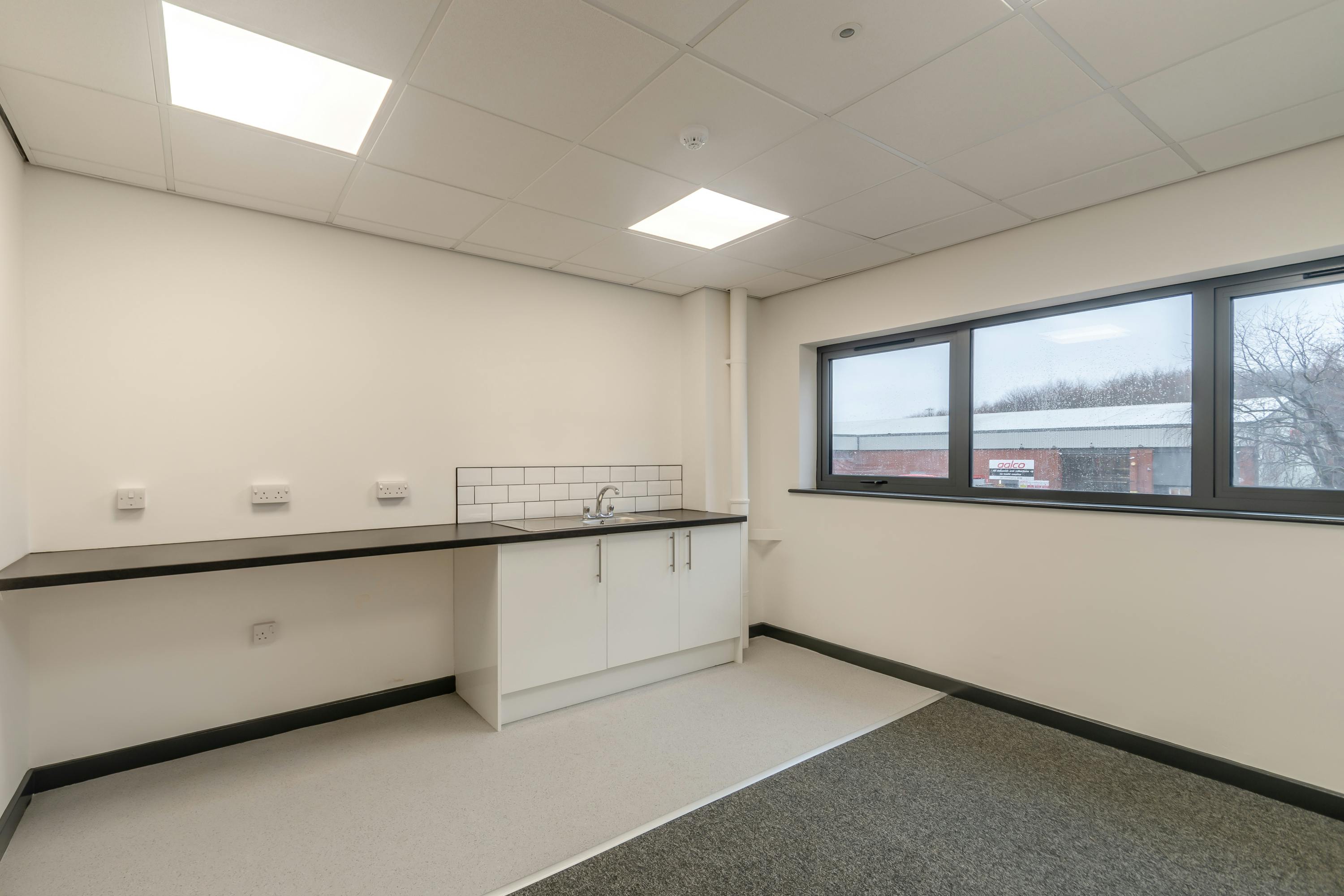 Units 4 & 5 Revie Road Industrial Estate, Leeds, LS11 8JG