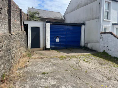 12A Frogmore Avenue, Swansea, Light Industrial For Sale - e0d283ad-e0dc-4b84-8346-3f4944ed3259.JPG