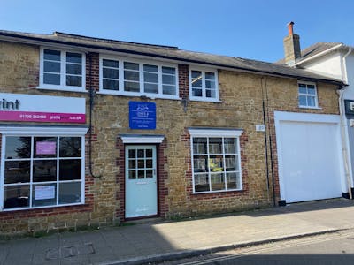 16 College Street, Petersfield, Office To Let - External.jpg