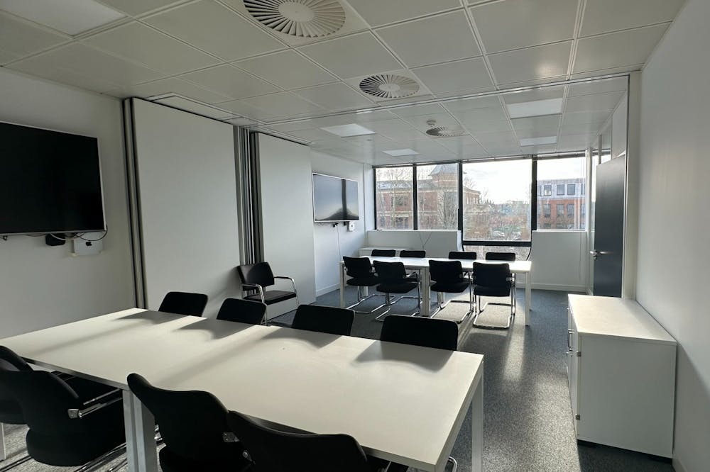 3 Queens Road - 5554890c2391d7d8a7dfcc94ff9e9c3b.jpeg