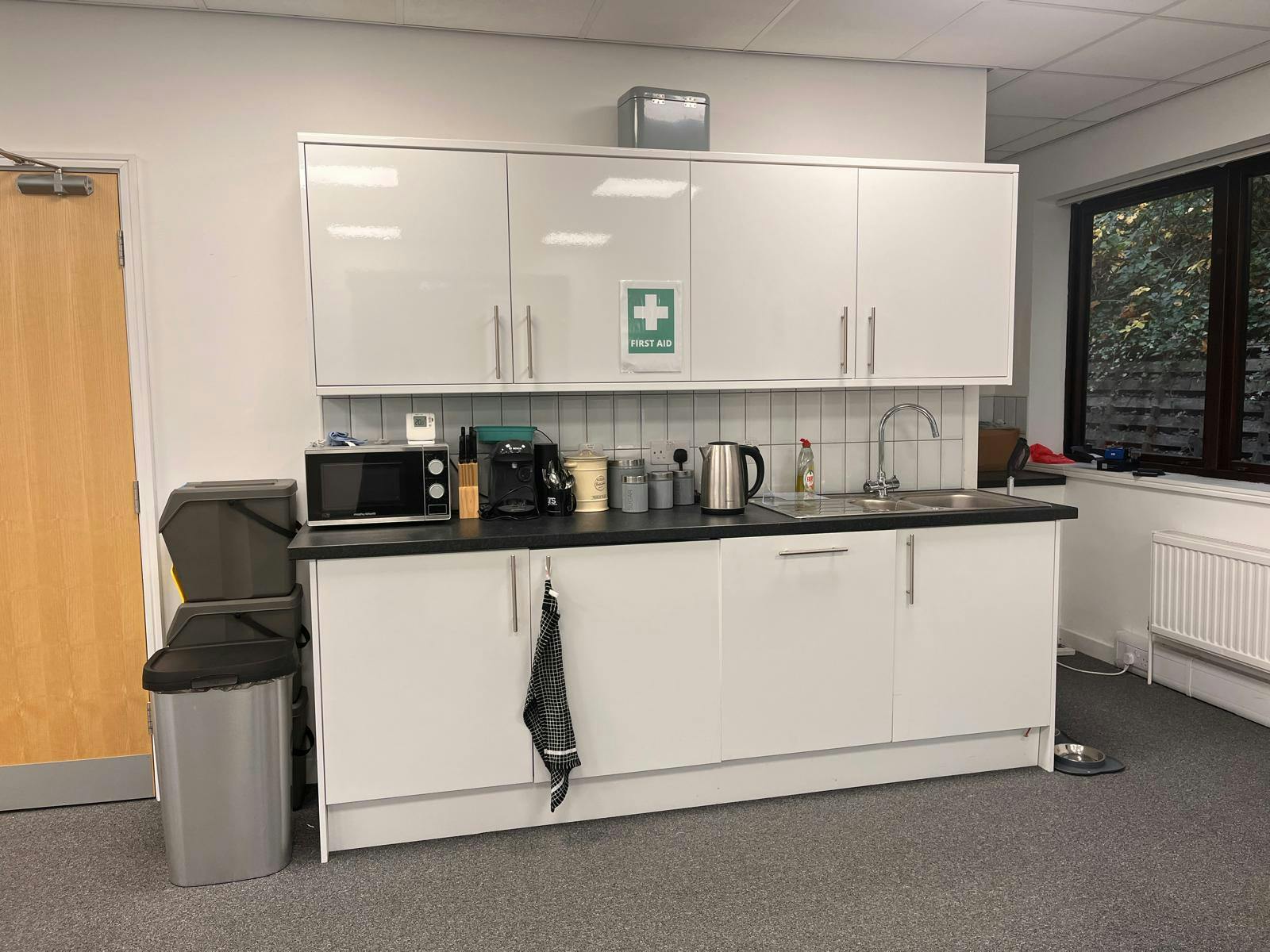 Ground Floor 19 Chiltern Court, Asheridge Road, Chesham, Offices To Let - WhatsApp Image 20251103 at 150413_f600fb84.jpg