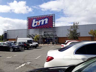 Rock Retail Park, Birkenhead, Retail - Out Of Town To Let - 20180824_125121.jpg