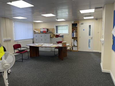 Dewsbury Road and Elswick Road, Stoke-on-Trent, Industrial / Industrial/Logistics / Open Storage / Trade Counter Lease Assignment - IMG_1681.JPG