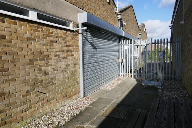 7 and 8 Perry Road, Harlow, Industrial To Let / For Sale - P1020140.JPG