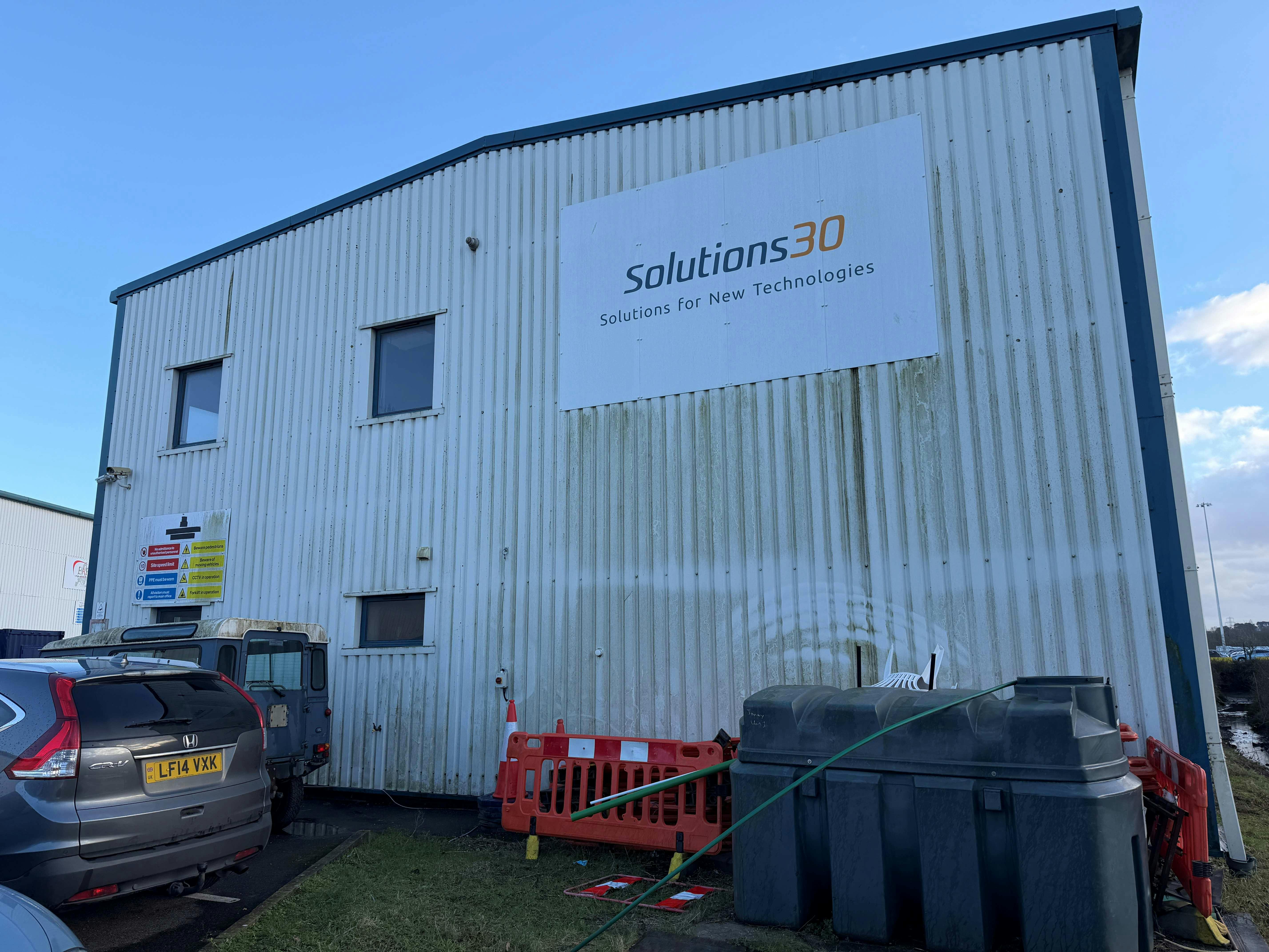 1 Harbour Close in Southampton | Industrial Warehouse For Sale and To Let