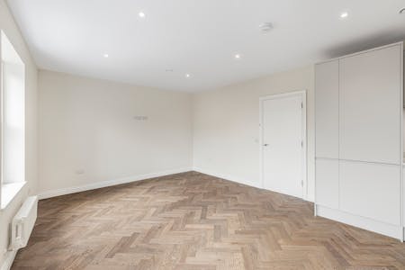 Salusbury Road, London, Residential Flat To Let - Kitchen/Reception