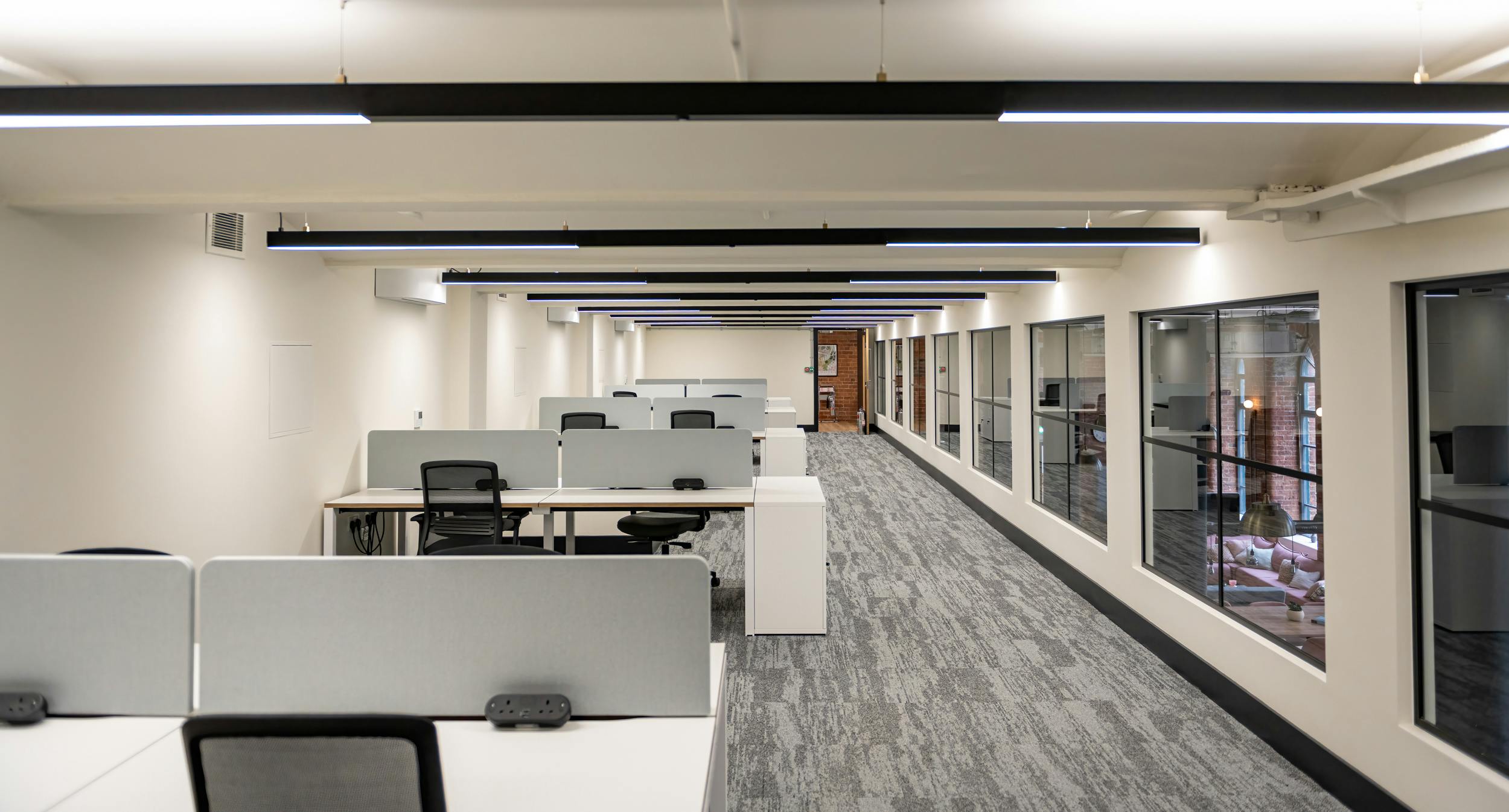 Fully Fitted Suites At Rose Wharf, Leeds, Offices To Let - Caddick Rose Wharf_24.jpg