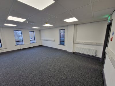 GF Digital House, Hyde, Office To Let - 20231121_130430.jpg