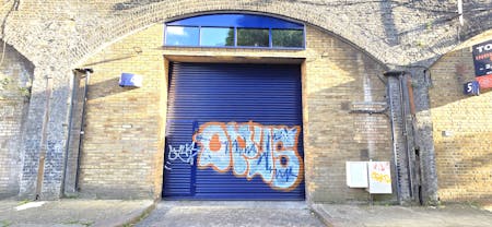 Arch 4, Pinchin Street, London, Industrial To Let - 20260501_183049(0) - Edited.jpg