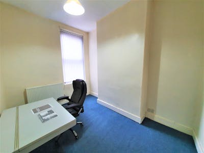 218a Upper Brook Street, Manchester, Office To Let - 20210625_134248 2.jpg