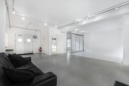 18 Waterson Street, London, Office / Showroom To Let - 16_35543.jpg