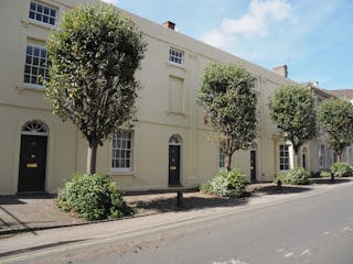 38-42 London Road, Palace Chambers, Stroud, Office To Let - 3842 Ext.JPG