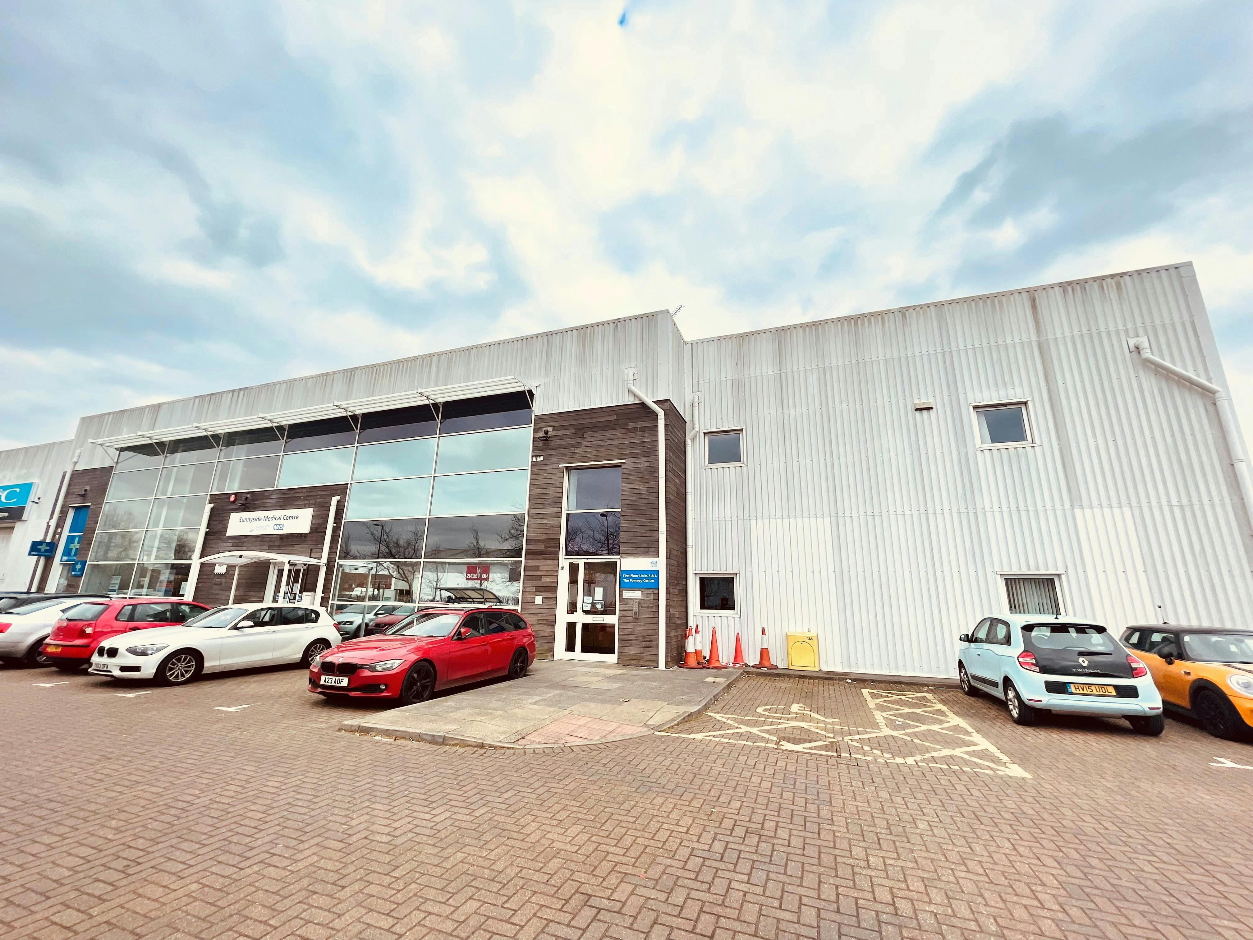 Office in Southsea - photo 4