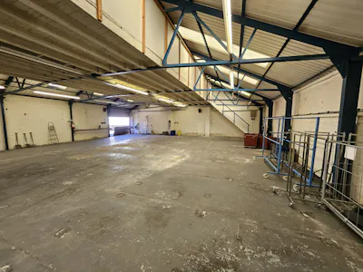 Unit 3 Holland Street, Rochdale, Industrial / Workshops To Let - 20260430_111549.jpg