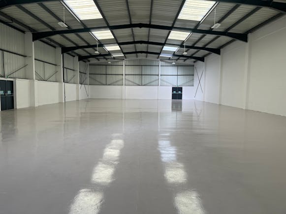 Unit 3 Stocklake Park Ind Est, Farmbrough Close, Aylesbury, Industrial To Let - IMG_3227.JPG