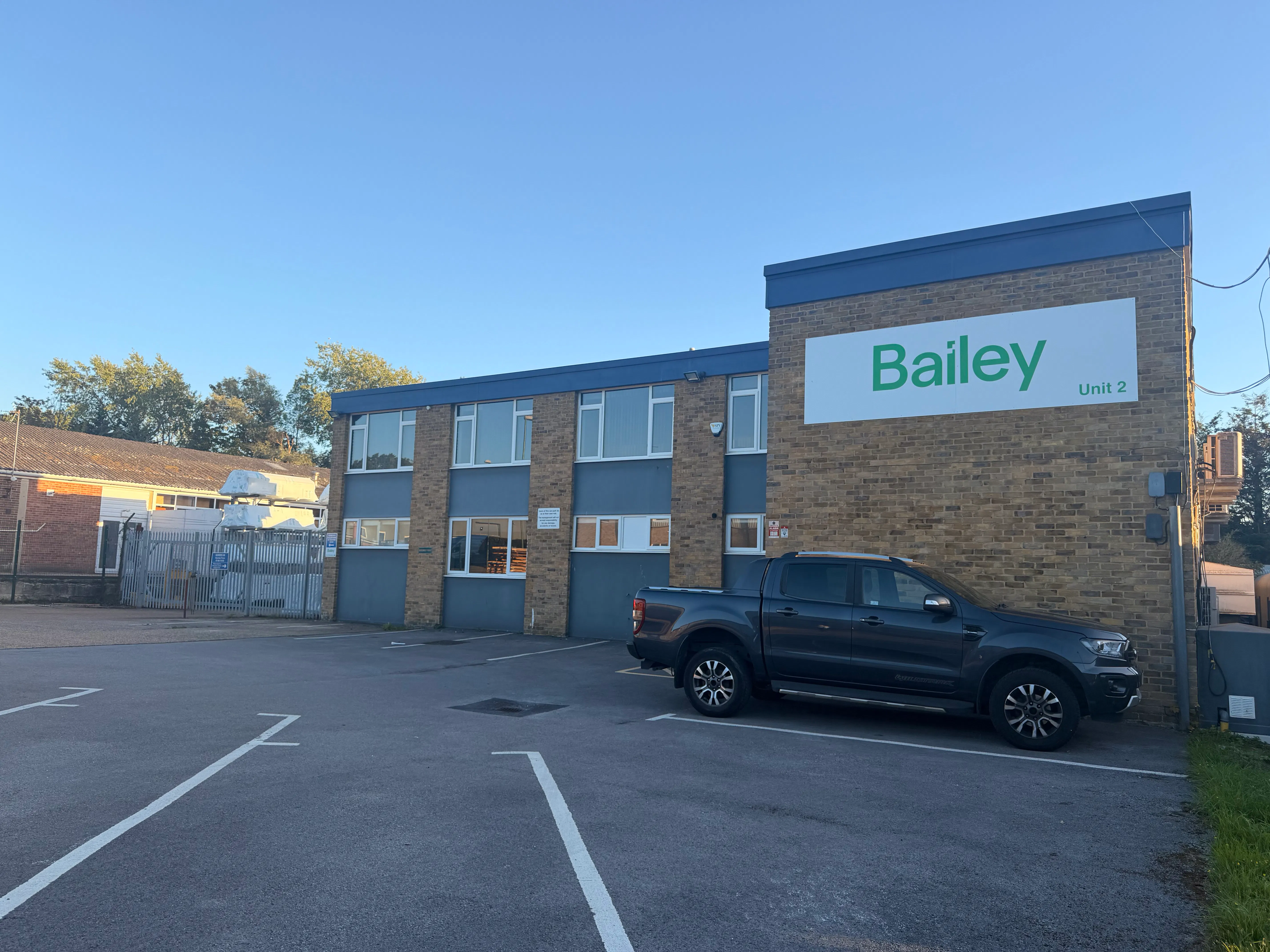 Part Unit 2 Blatchford Close, Horsham, Industrial To Let - IMG_8501.jpeg
