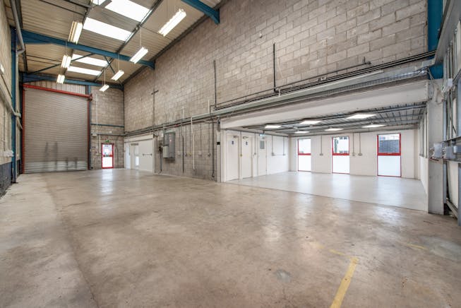 12 Field End, Long Crendon, Industrial To Let - 12 Field End7.jpg