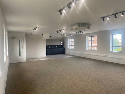 The Courtyard, 110-118 Church Street, Leeds, Office To Let - e8a0f03888c547eb9bac80078f2aeaad_Photo_2_large.jpg