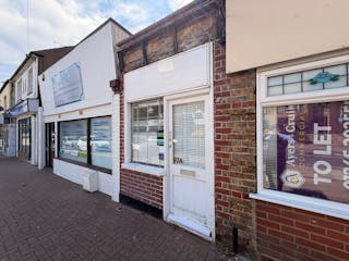 Left Side 97 High Road, Benfleet, Office / Retail To Let - WhatsApp Image 2026-05-13 at 15.00.33.jpeg