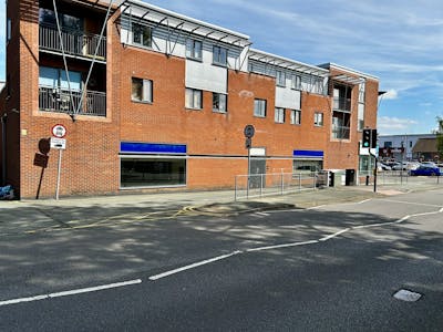 Unit 3, Market Drayton, High Street Retail To Let / For Sale - IMG_0011