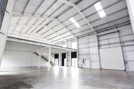 Orbis 9000, Westcott Venture Park, Aylesbury, Industrial To Let - Westcott Finished Buildings - ed nix 046.JPG