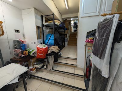 208 High Street, Dorking, Investment / Residential / Retail For Sale - 1000040160.jpg