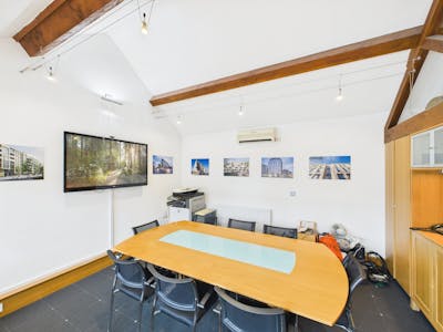 Unit 2, Drayton House Court, Wallingford, Office To Let - CAM05222G0-PR0074-STILL001.jpg