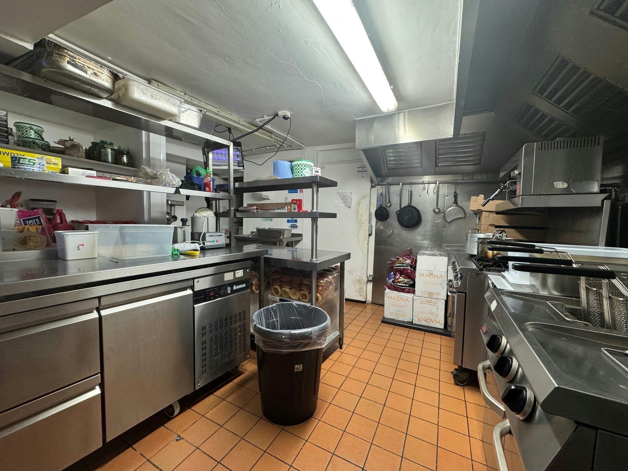 98 Lillie Road, London, Restaurant Lease Assignment - 4.jpg