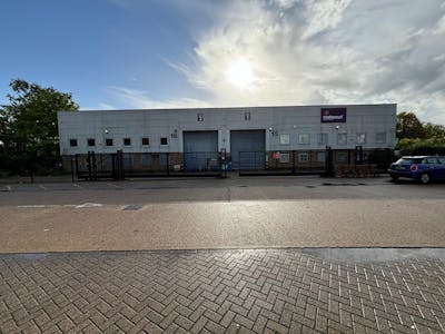 Unit 15, Felthambrook Industrial Estate, Feltham, Industrial/Logistics / Industrial / Warehouse To Let - Front aspect.png