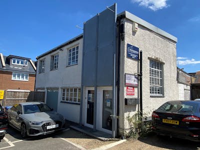 Unit B 100 Cecil Street, Watford, Office To Let - 01.jpg