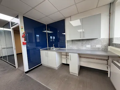 Unit 4, Kingfisher Business Park, Redditch, Industrial/Logistics / Office / Showroom / Trade Counter To Let - IMG_3312.jpeg